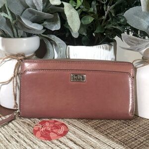 Coach Madison Accordian Zip Wallet F49600